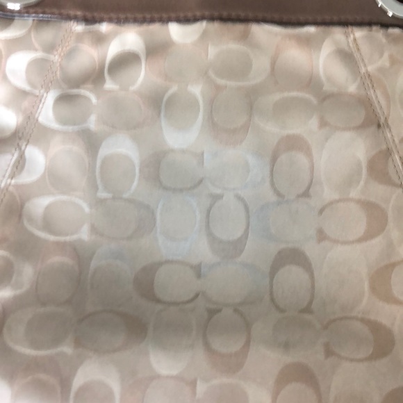 Purse - Picture 2 of 4